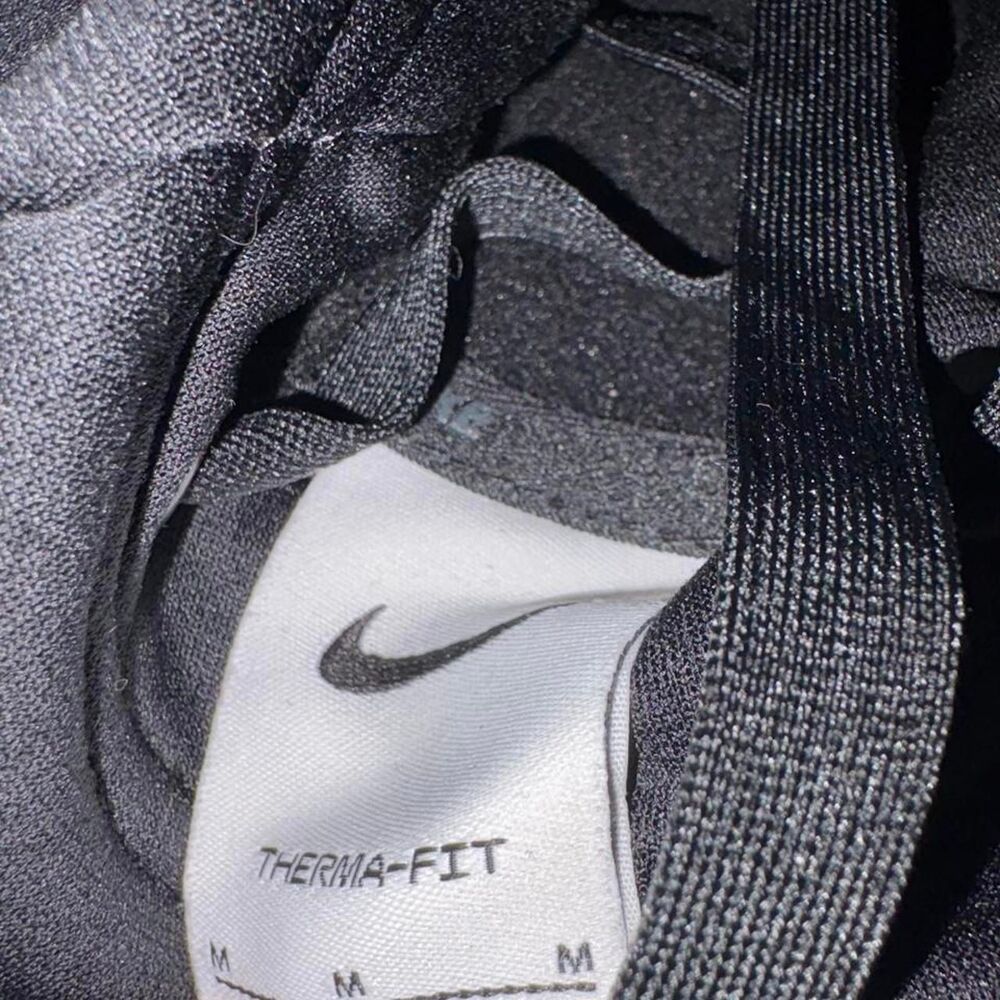 Nike Men's Black Hoodie - Picture 3 of 3